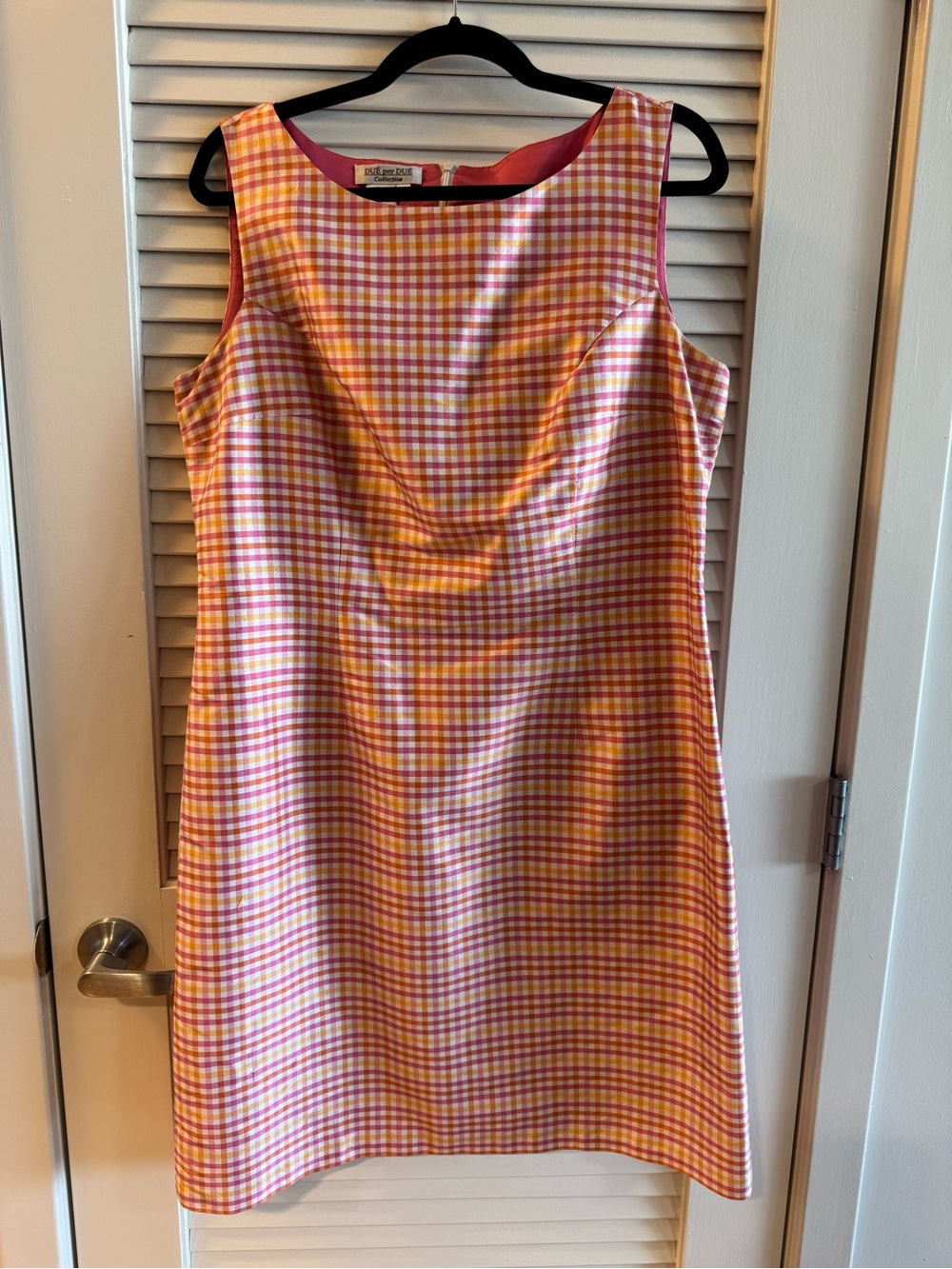 Due per Due Women’s Sleeveless Gingham Shift Dress in Pink & Orange
